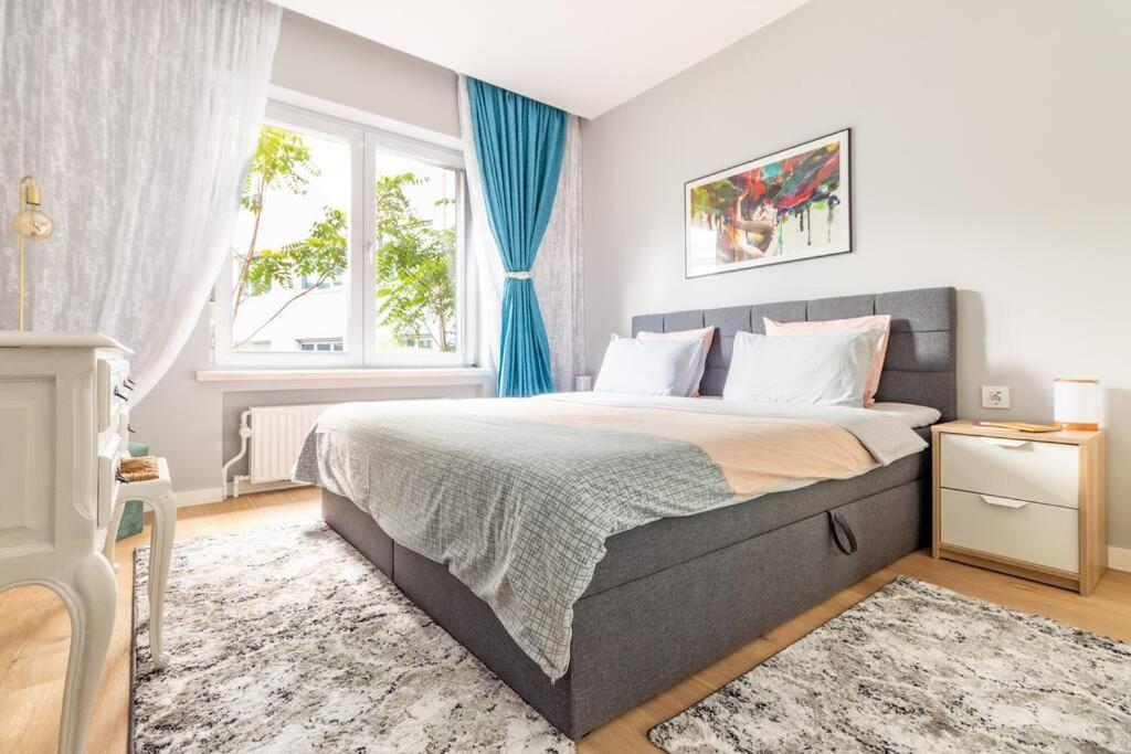European Heart 2-Bedroom Flat. Bruxelles Extérieur photo